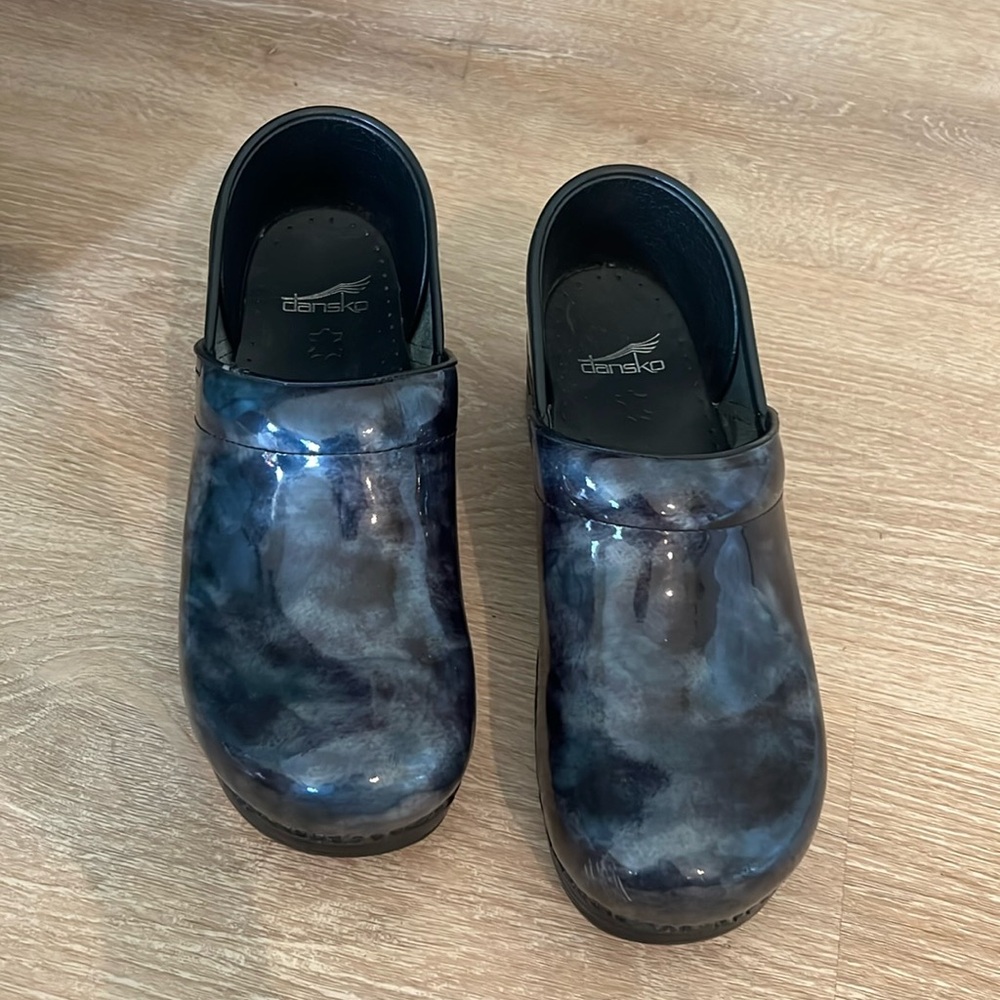 Dansko clog marbled 40